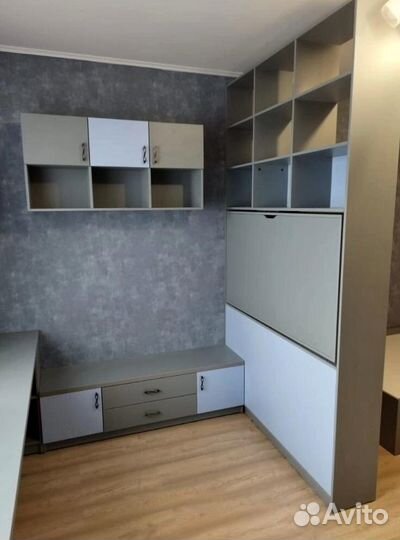 Рабочая зона у окна