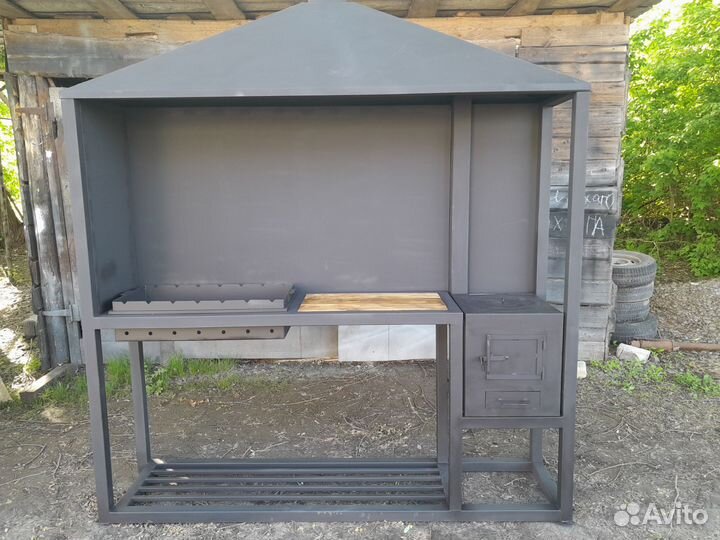 Мангальный комплекс с зонтом