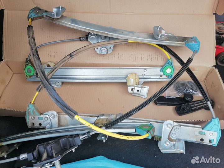 Стеклоподъемники Гранта