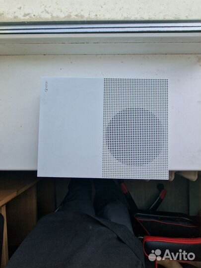 Xbox one s 1tb с играми