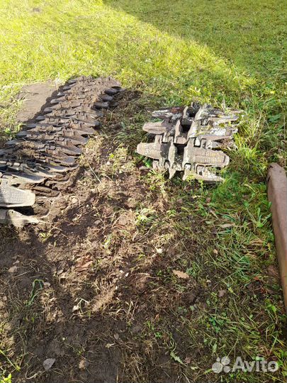 Траки дт 75б