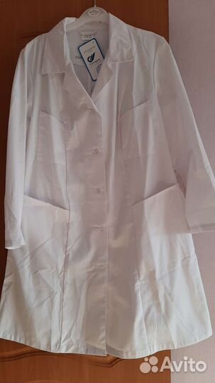 Медицинский халат 52 размера новый