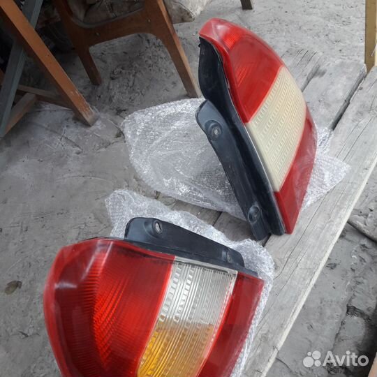 Задние фары акцент