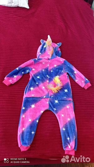 Продам костюм детский 