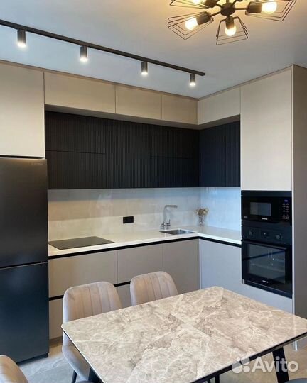 Экологичная угловая кухня