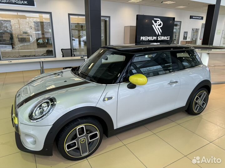 MINI Cooper SE 184 л.с. AT, 2020, 20 000 км