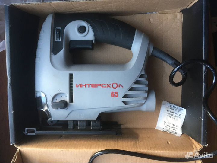 Электро лобзик интерскол