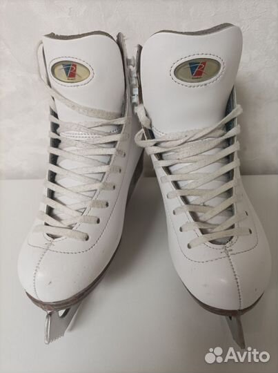 Коньки фигурные Riedell