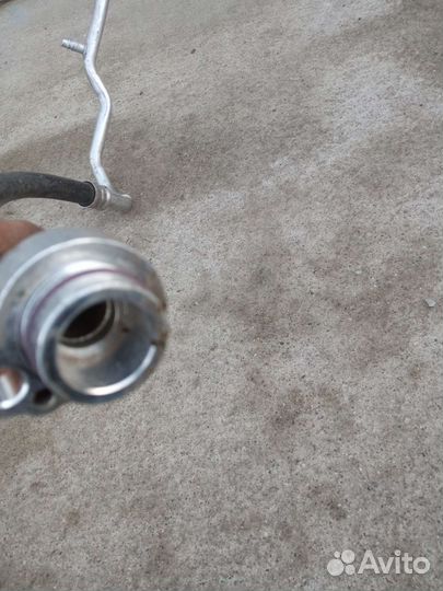 Skoda Octavia A7 трубка кондиционера