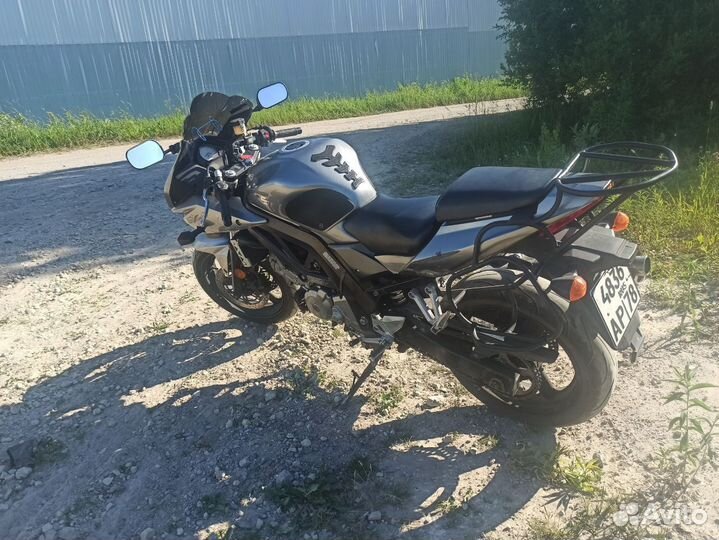 Suzuki sv650s