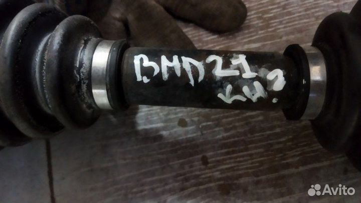 Привод передний Nissan Datsun BMD21