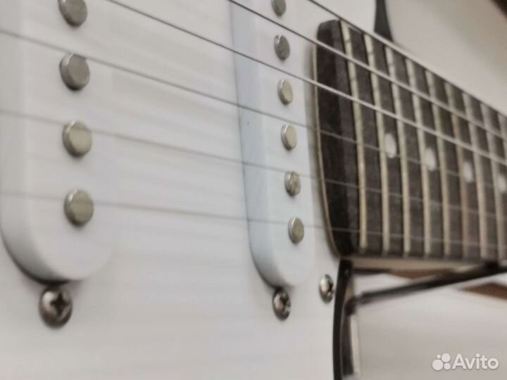 Электро гитара Fender Stratocaster Squier