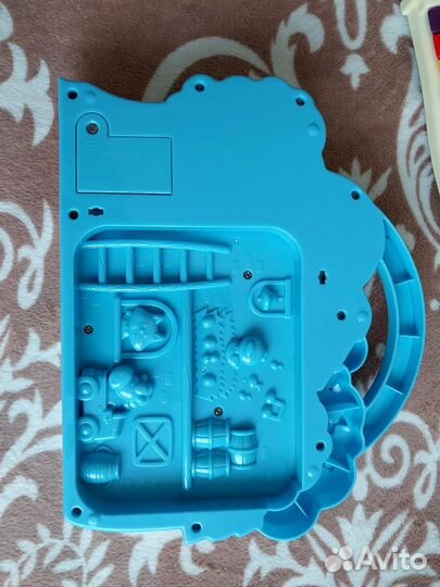 Игрушки музыкальные ферма , пианино Chicco