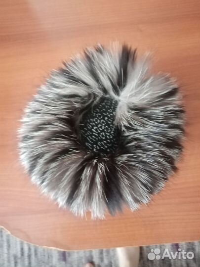 Шапка женская вязаная