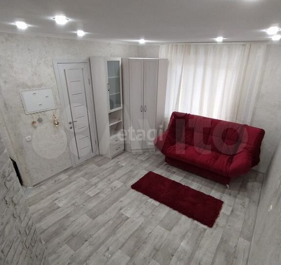 2-к. квартира, 34 м², 1/3 эт.