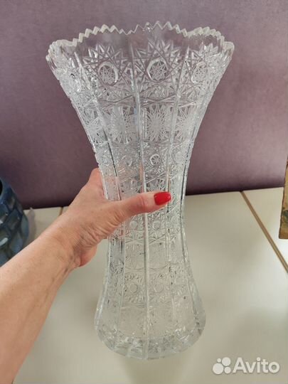 Ваза для цветов хрустальная. Богемия