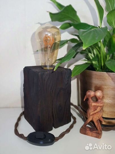 Светильник настольный loft