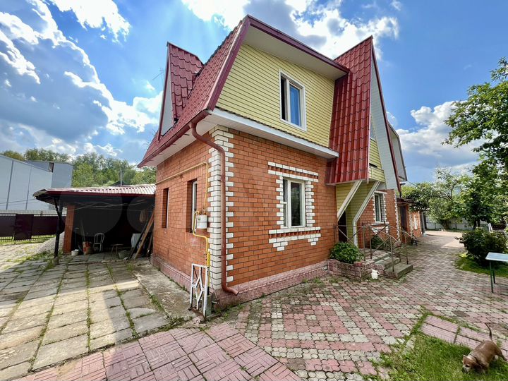 Дом 100 м² на участке 6 сот.