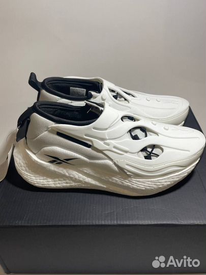 Кроссовки Reebok белые 36 размер