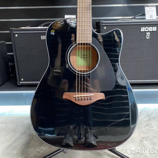 Электроакустическая гитара yamaha FGX800C BLK