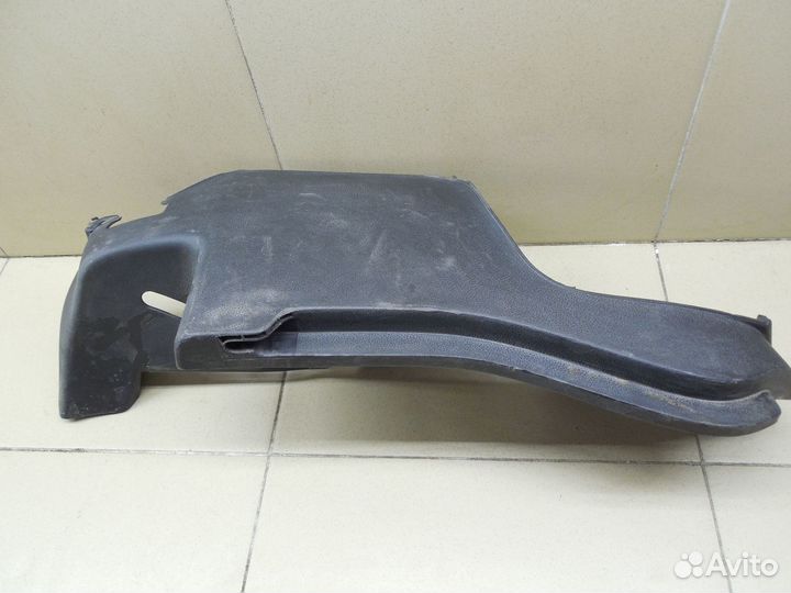 Направляющая шторки багажника Fusion 2002-2012