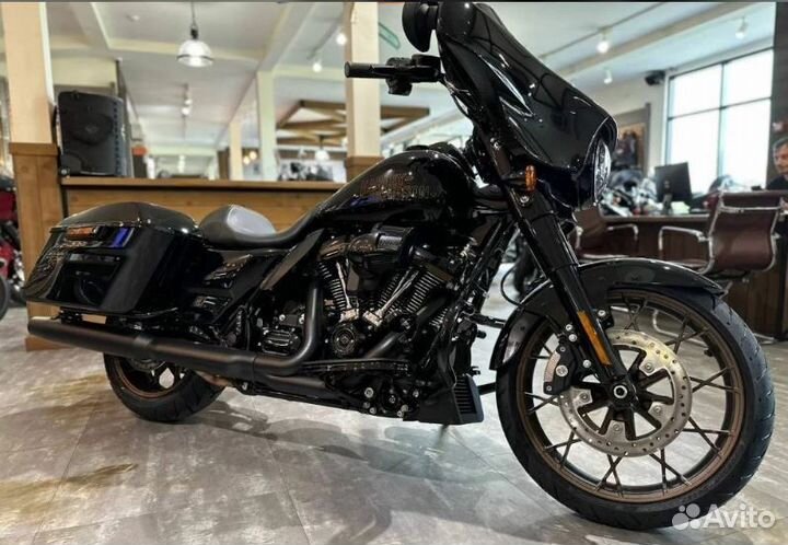 Harley-Davidson street glide ST