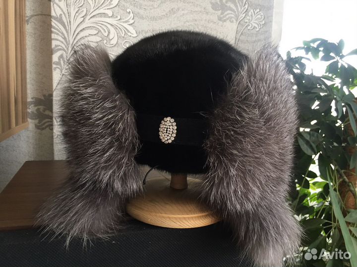 Шапка зимняя женская чернобурка-норка