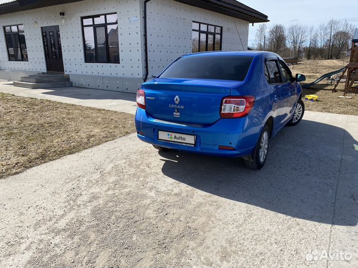 Renault Logan 1.6 AT, 2017, 120 000 км