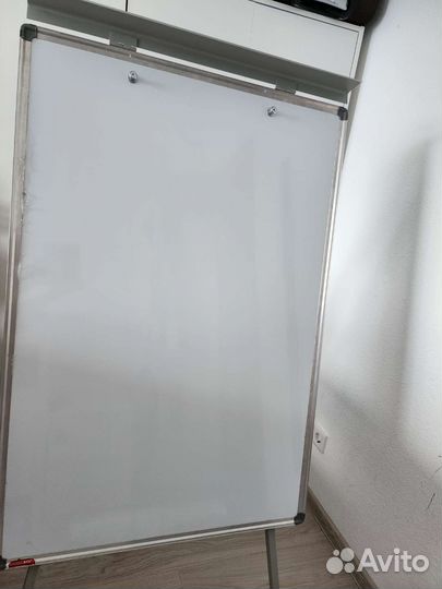 Доска флип-чарт на треноге 100см на 70 см