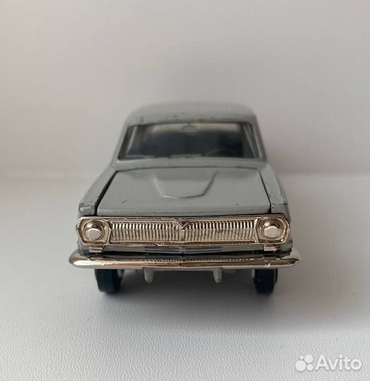 Модель СССР 1:43 газ 24 Волга Тантал