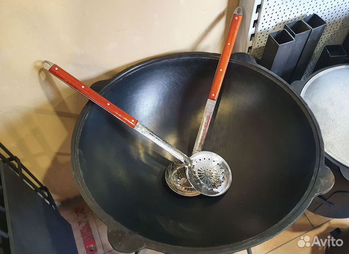 Казан чугунный узбекский