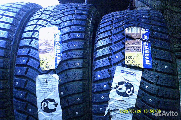 Michelin X-Ice North 235/45 R20 100B