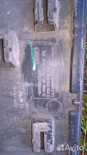 4L0853959D накладка двери передняя offroad audi q7