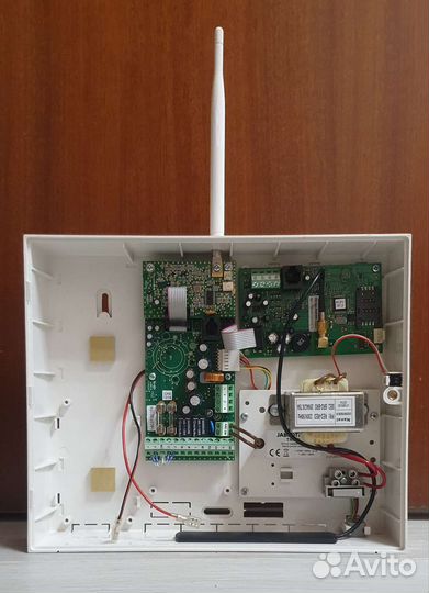 Без проводная охранная панель jablotron JA-63KR