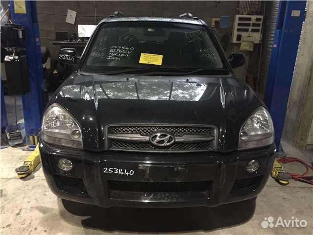 Разбор на запчасти Hyundai Tucson 1
