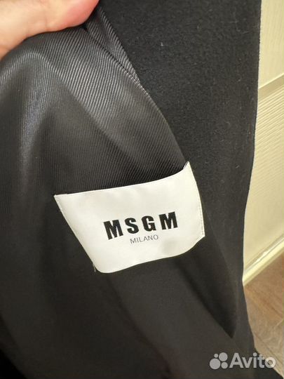 Пальто новое msgm оригниал