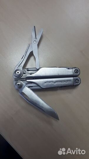 Мультитул leatherman surge