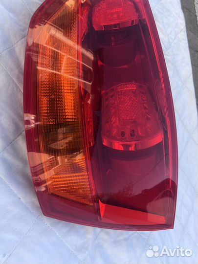 Задний фонарь правый Audi Q7 4L 2008 (дорест)