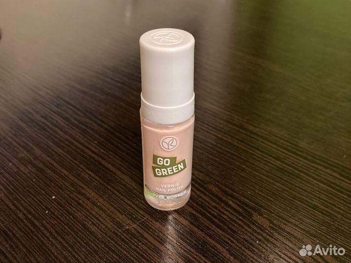 Лак для ногтей новый