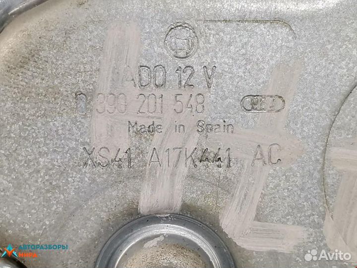 Моторчик заднего стеклоочистителя (дворника) Ford