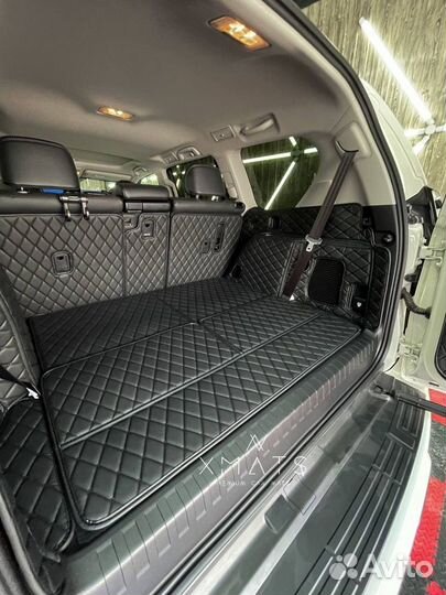 Коврики в багажник. Пошив на заказ
