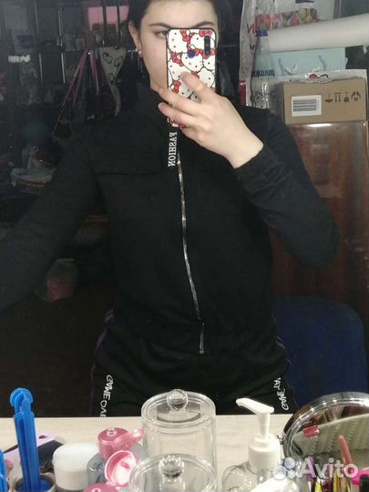 Кофта на молнии