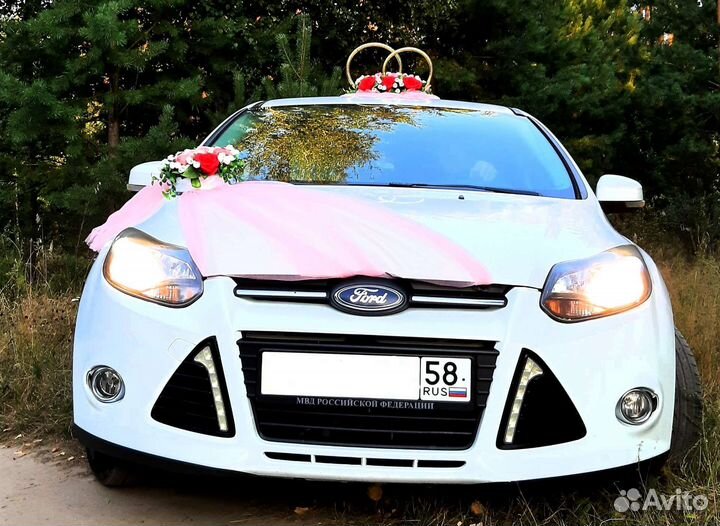 Свадебное украшение на машину (авто) 1 прокат