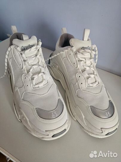 Balenciaga кроссовки triple s