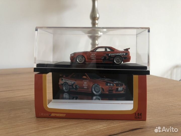 Nissan gtr 1:64