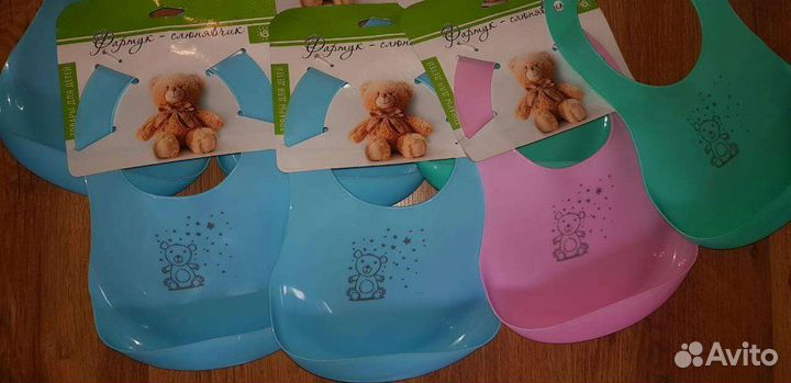 Новый силиконовый слюнявчик