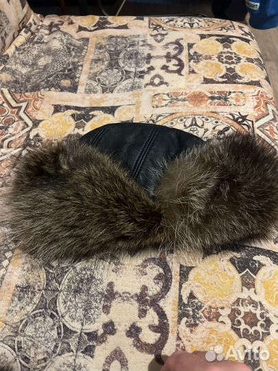 Шапка кожаная