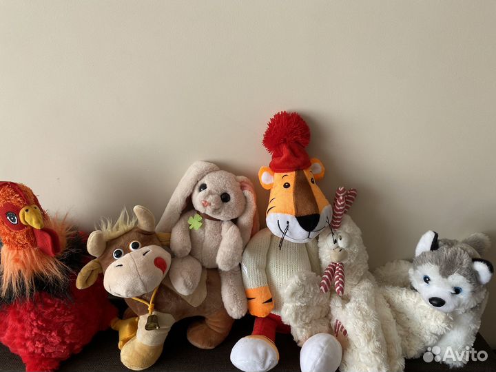Мягкие игрушки,тигр,хаски,зайка,курочки,петуш,мышо