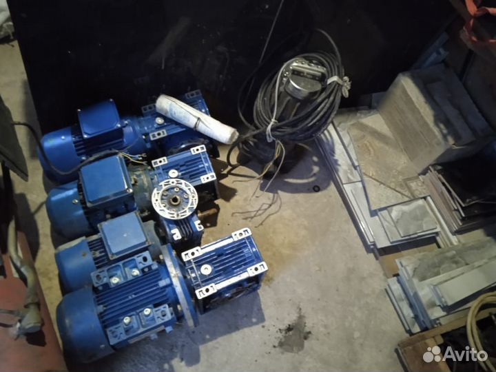 Продаются Электродвигатели