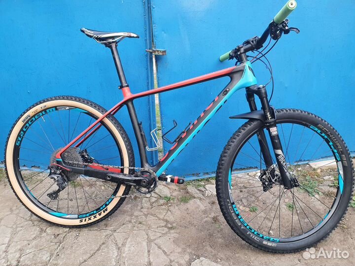 Велосипед Darwin Devinci Carbon SL